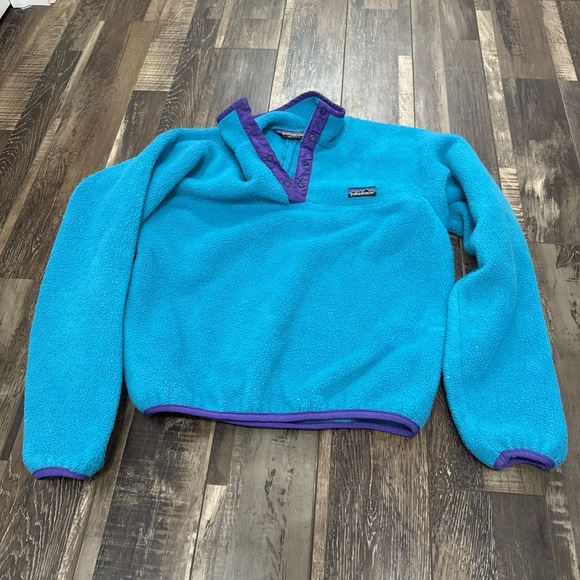 Vintage Patagonia Blue and Purple Kids Sweatshirt
